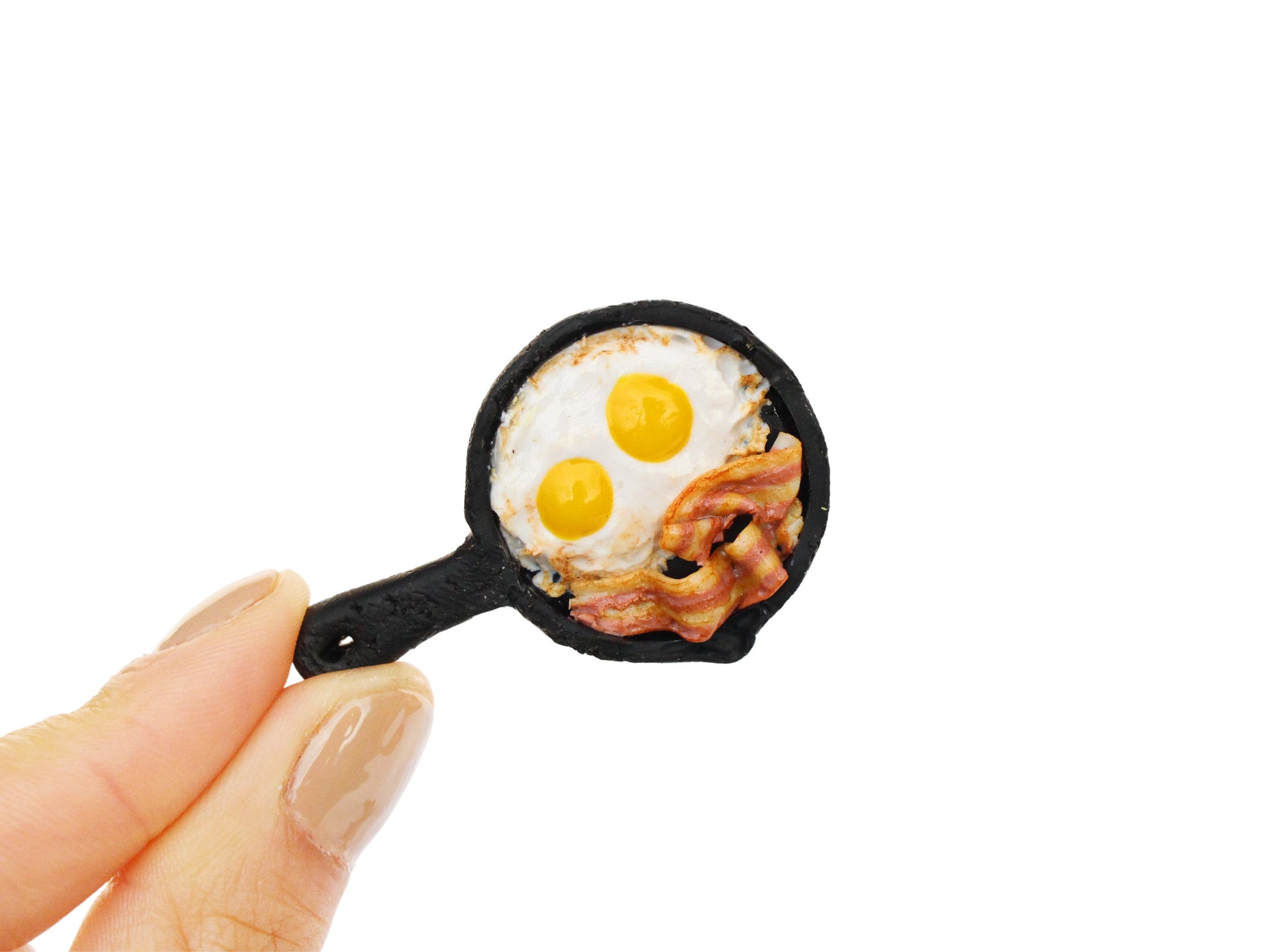 Bacon and Egg Skillet Magnet, Brunch Lover Gift, Gift for Him, Dad Gift, Camping Theme | TheMagnetMaiden