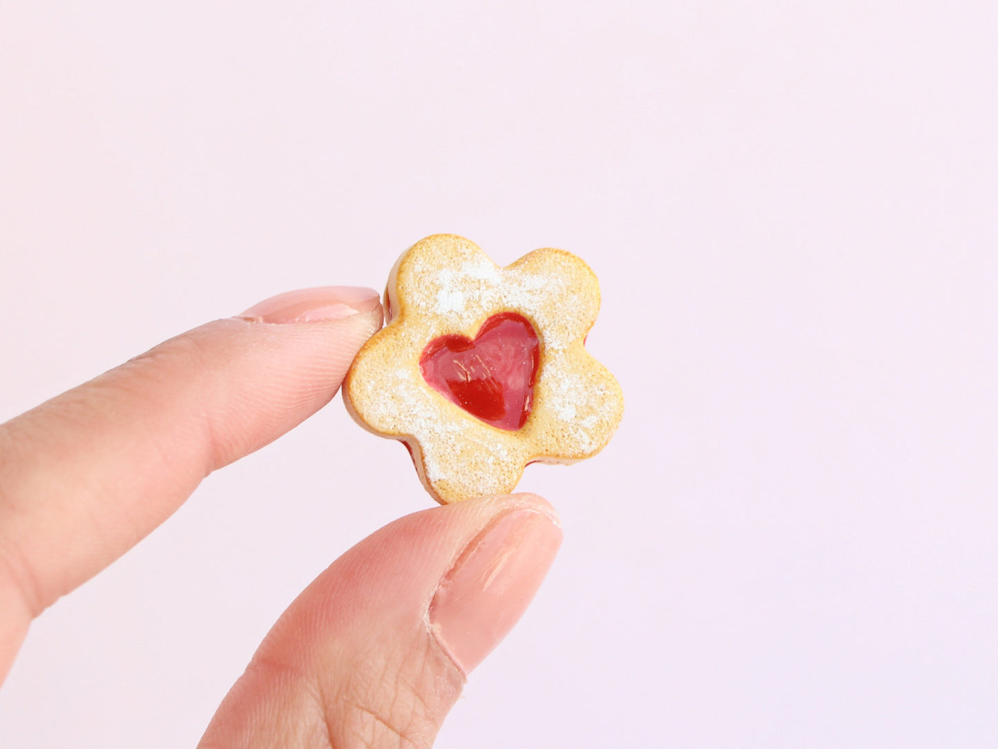 Mini Linzer Cookie Magnet, Strawberry Jam Scented | TheMagnetMaiden